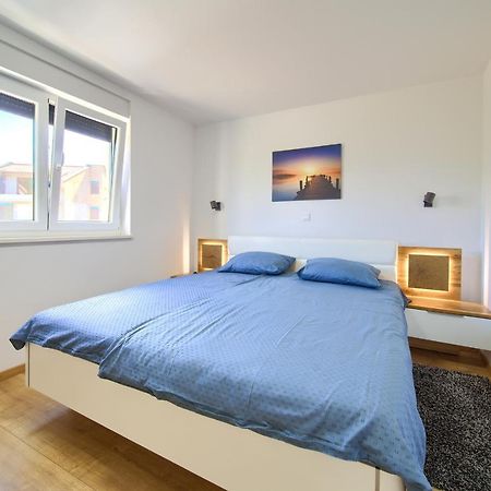Apartments Nadica Deluxe Malinska Zewnętrze zdjęcie