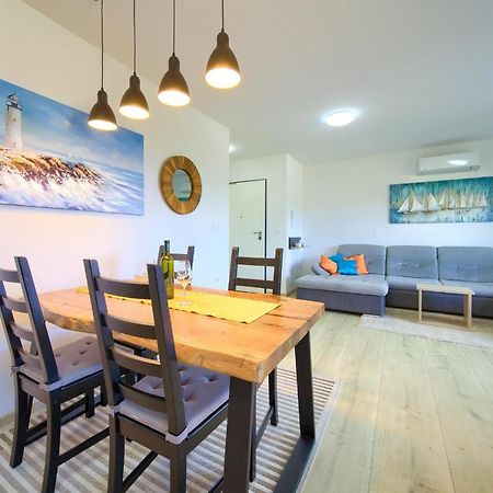 Apartments Nadica Deluxe Malinska Zewnętrze zdjęcie