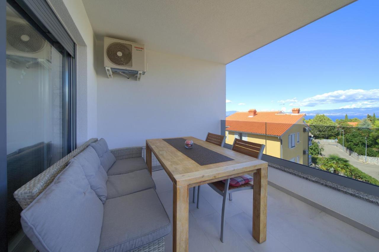Apartments Nadica Deluxe Malinska Zewnętrze zdjęcie