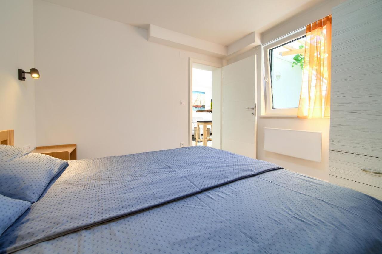 Apartments Nadica Deluxe Malinska Zewnętrze zdjęcie